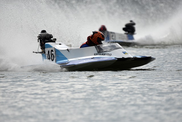 西媒：亚马尔改踢前腰全面爆发，进攻数据耀眼还完成7次抢断